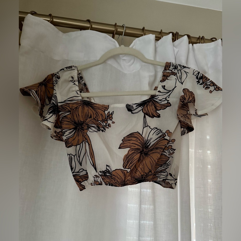 Floral Ruffle Sleeve Women's Crop Top